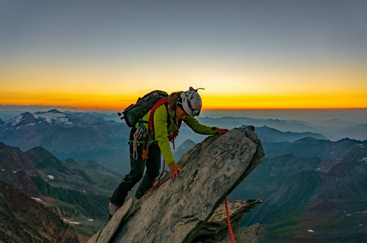 Climbing Safety Tips Every Adventurer Must Know Before Their Next Ascent