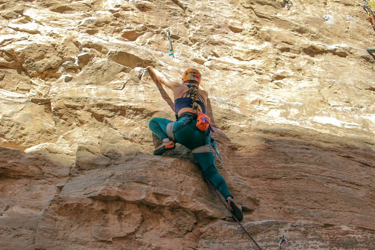 Route Guard Mechanism Review: The Climber’s Truth About Passive vs. Active Protection